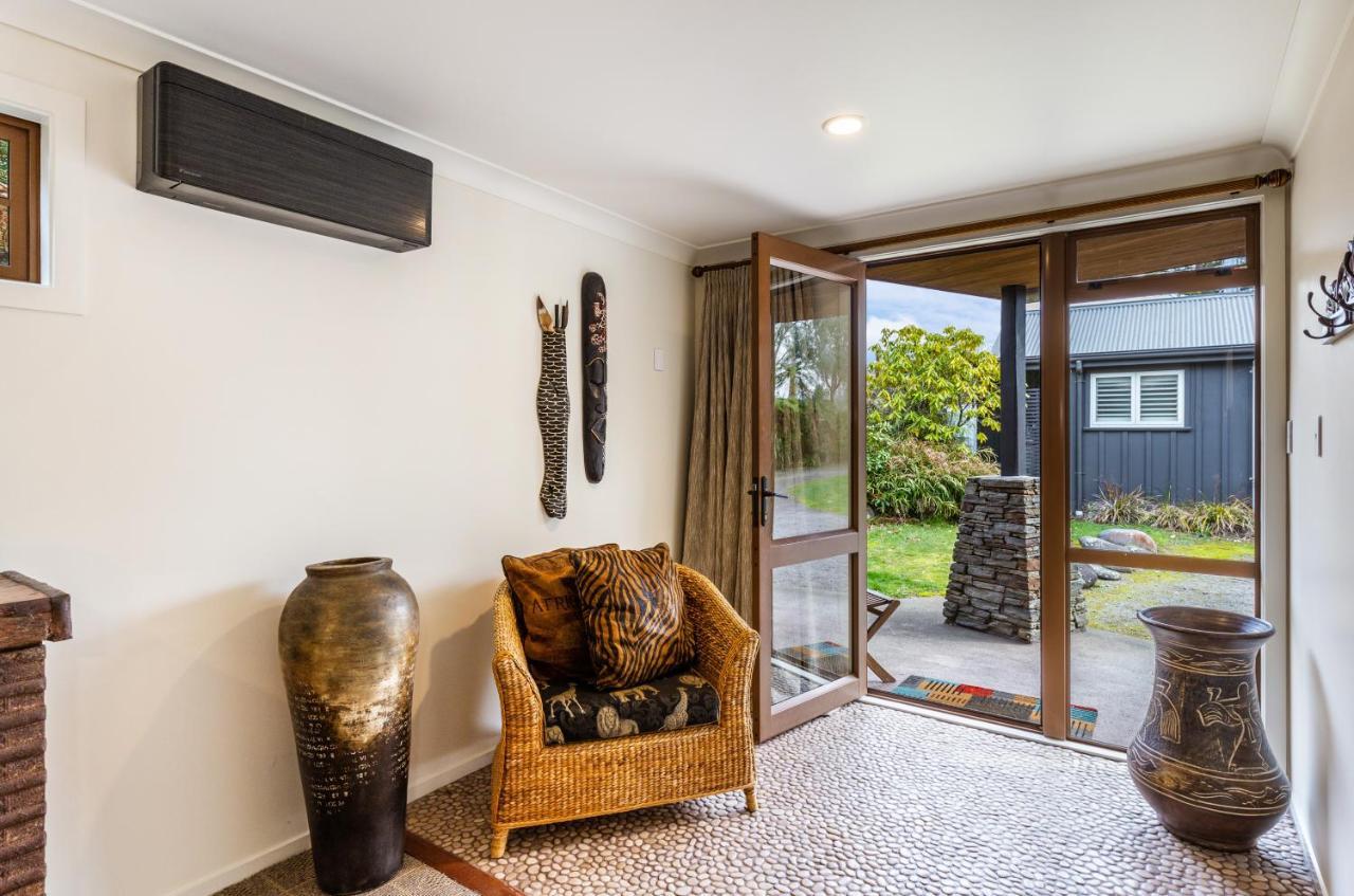 Turangi Trout Lodge Экстерьер фото