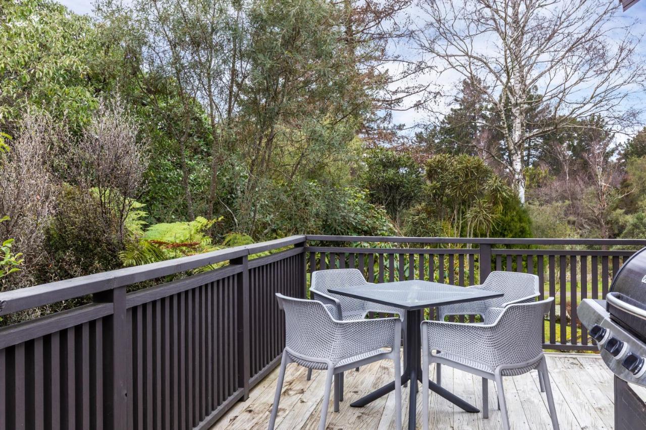 Turangi Trout Lodge Экстерьер фото